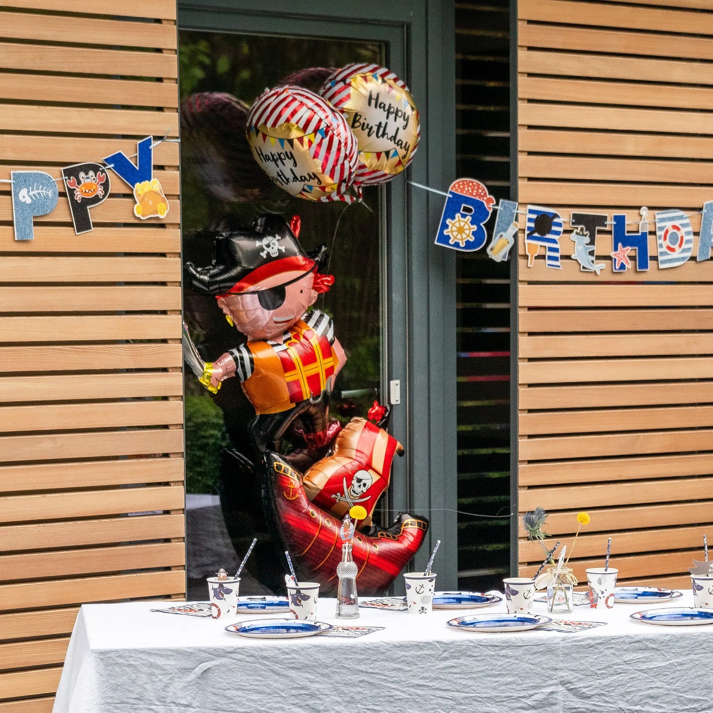 little Birthday® Folien-Luftballon Piraten-Set (4 Stück)