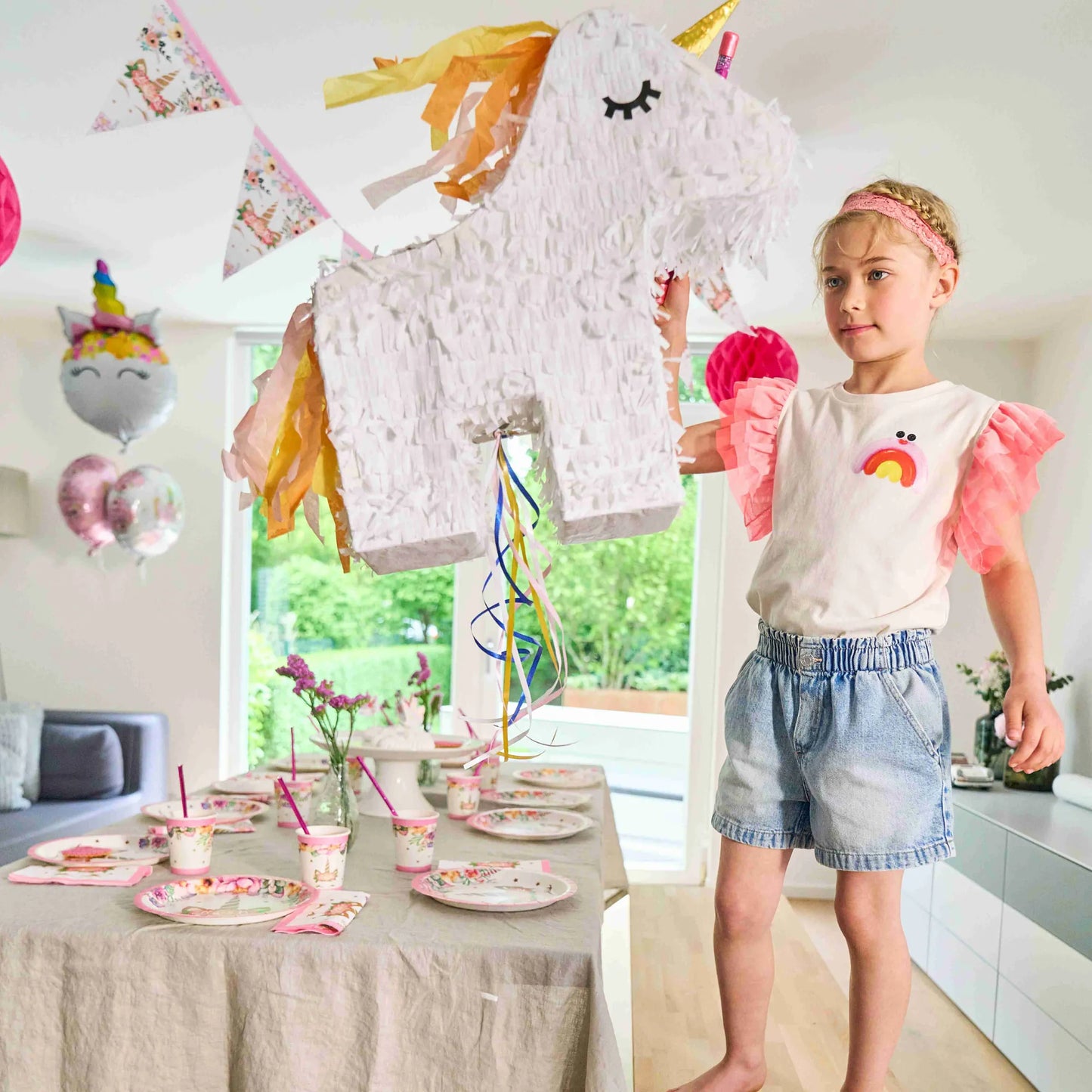 little Birthday® Pinata Einhorn